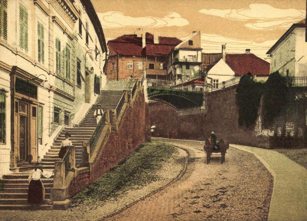Zur Krone Sibiu Buitenkant foto